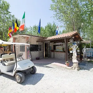 camping-dei-tigli.it-tuscanyhotel.com/